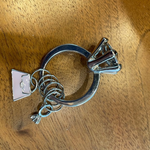 Bridal Gem Ring Keychain - Picture 2 of 2